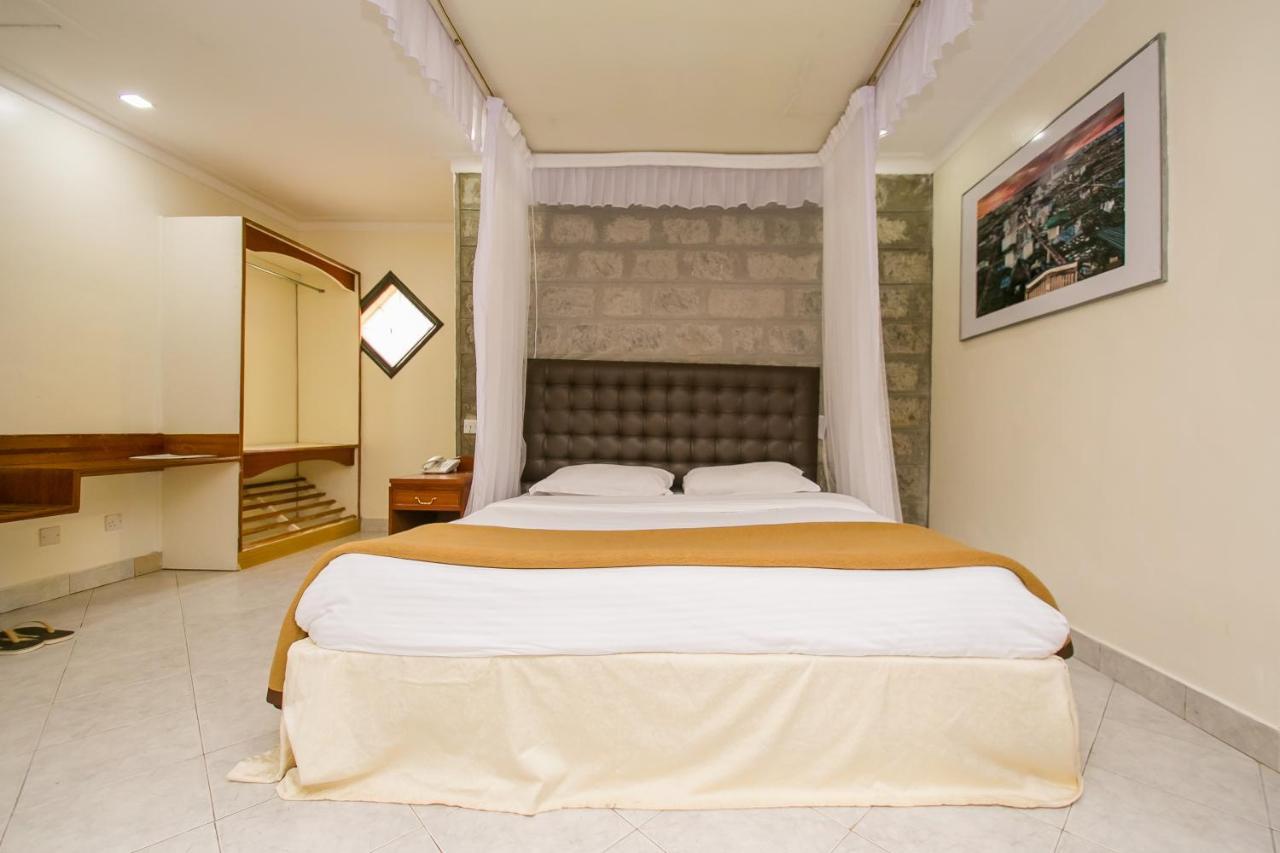 Green Hills Hotel Nyeri Dış mekan fotoğraf